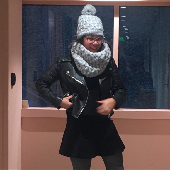 Beanie and Neck Warmer Set - Furtalk - Picture 4 of 4